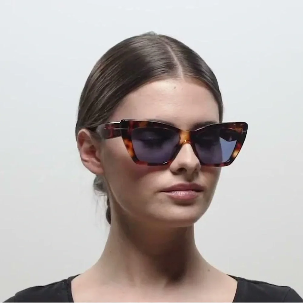 NEW FT0871/S 55V TOM FORD WYATT TF871 55V WOMEN HAVANA BLUE CAT EYE SUNGLASSES - Picture 1 of 10